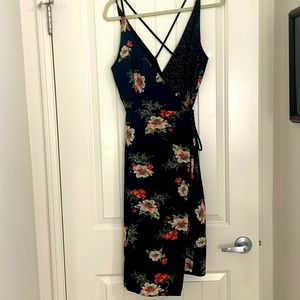 Topshop floral size 6 wrap dress.